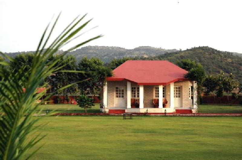 Tiger Den Resort Khilchipur Exterior photo