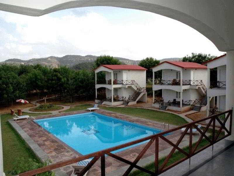 Tiger Den Resort Khilchipur Exterior photo